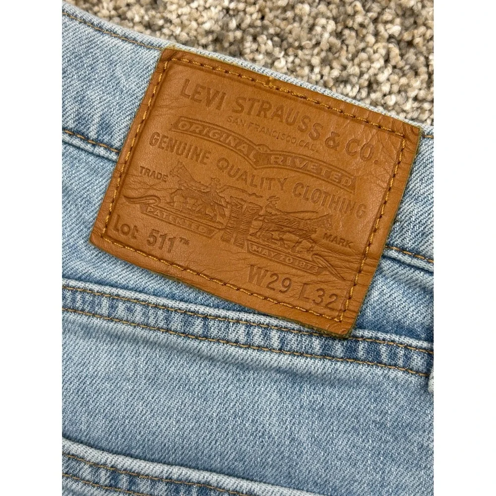 Levis Premium 511 Slim Fit Light Wash Denim Jeans Mens 29x32 04511-5285 #0474